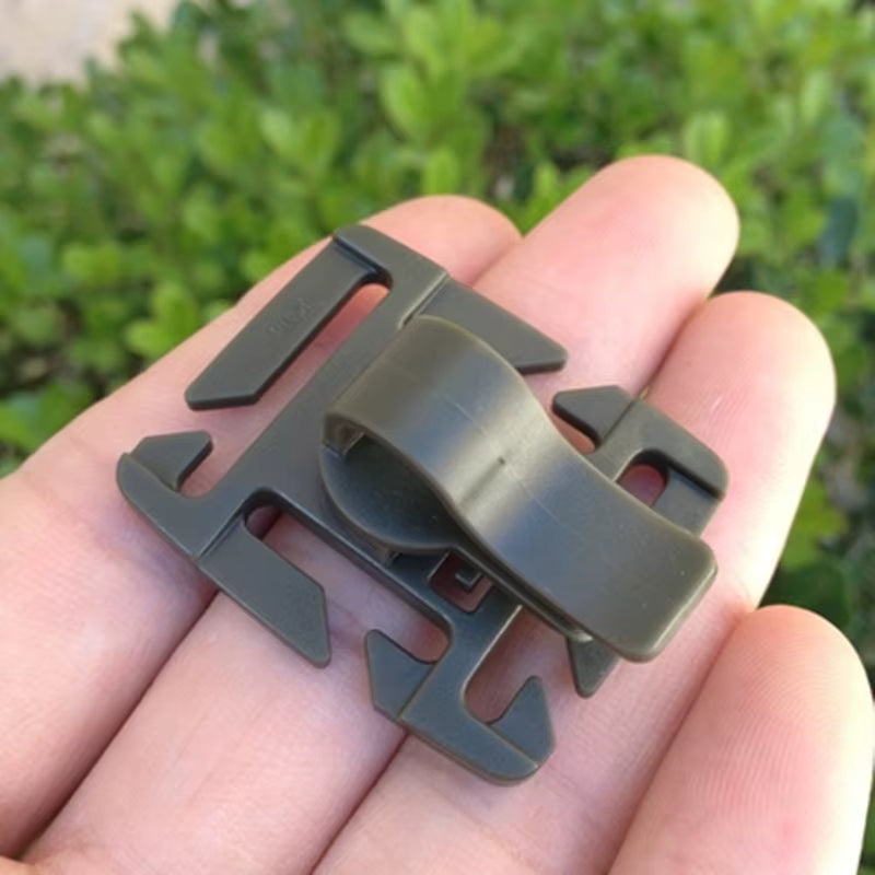 2PCS Rotatable Drinking Tube Clip Molle Hydration Bladder Drinking Straw Tube Trap Hose Webbing Clip for Camelbak-Water Pack Bag